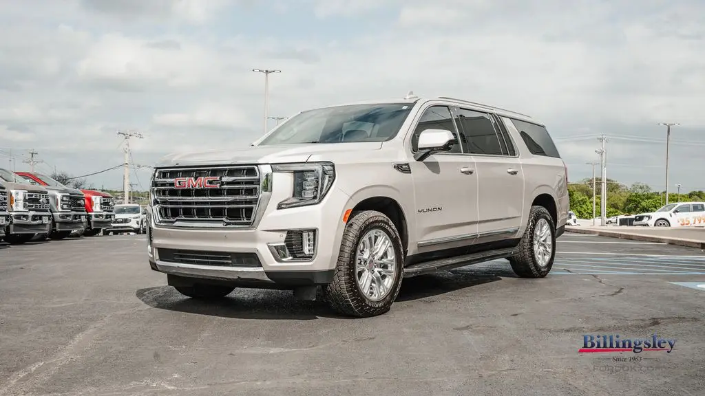 2023 GMC Yukon XL SLT