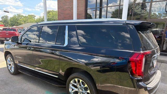 2021 GMC Yukon XL SLT