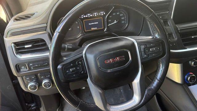 2021 GMC Yukon XL SLT