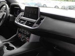 2024 Yukon XL Thumbnail 26