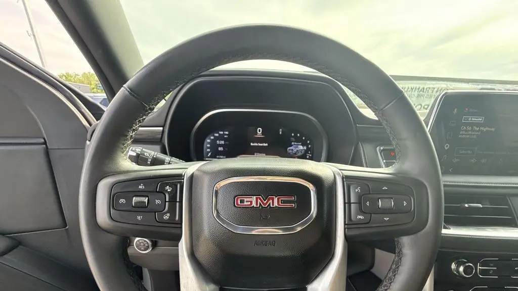 2023 GMC Yukon XL SLT