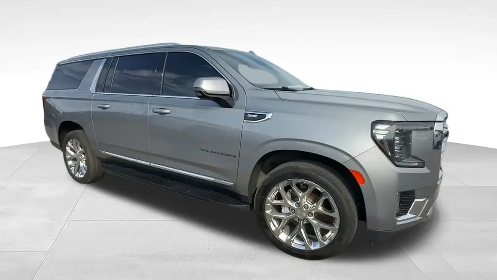 2023 GMC Yukon XL SLT