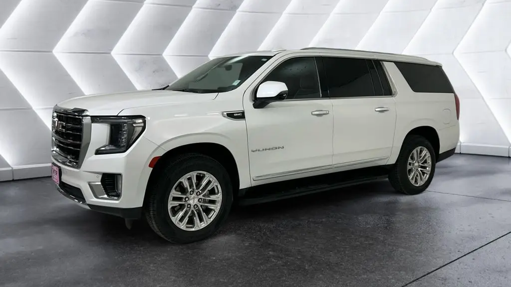 2023 GMC Yukon XL SLT