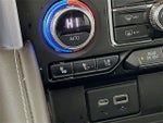2022 Yukon XL Thumbnail 22