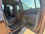 2022 Yukon XL Thumbnail 19