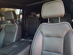 2022 Yukon XL Thumbnail 14