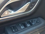 2024 Yukon XL Thumbnail 23