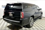 2019 Yukon XL Thumbnail 9