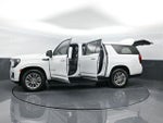 2021 Yukon XL Thumbnail 28