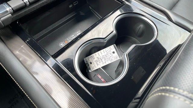 2025 GMC Yukon XL Elevation