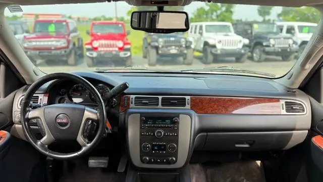 2013 GMC Yukon XL SLE