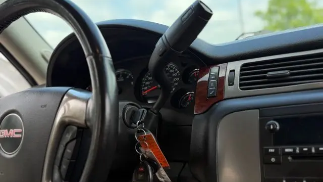2013 GMC Yukon XL SLE