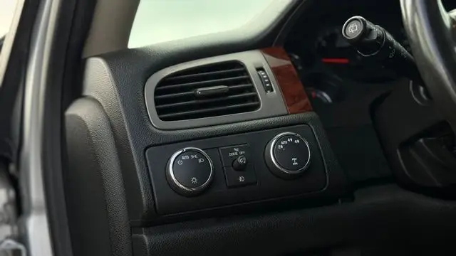 2013 GMC Yukon XL SLE