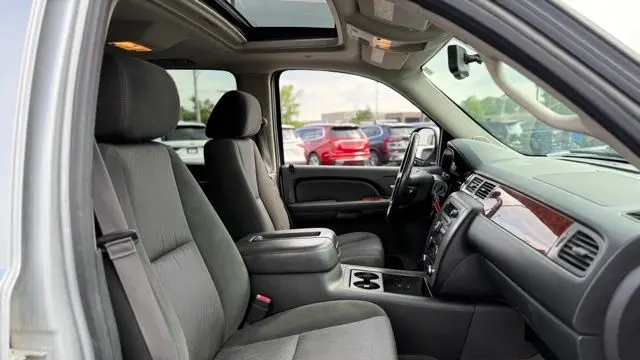 2013 GMC Yukon XL SLE