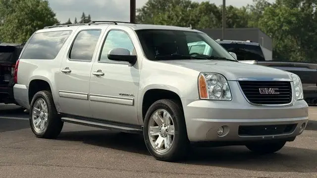 2013 GMC Yukon XL SLE