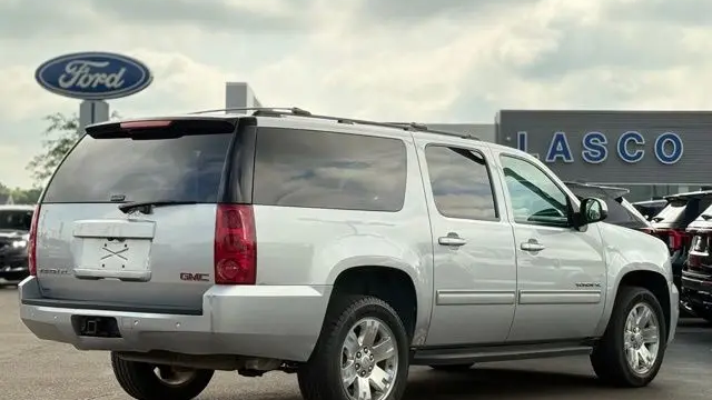 2013 GMC Yukon XL SLE