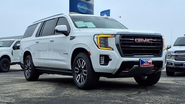 2021 GMC Yukon XL AT4