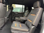 2023 Yukon XL Thumbnail 28