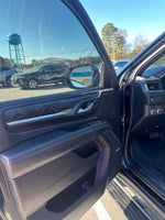 2023 Yukon XL Thumbnail 7