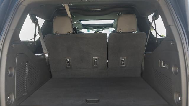 2023 GMC Yukon XL AT4