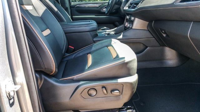 2023 GMC Yukon XL AT4