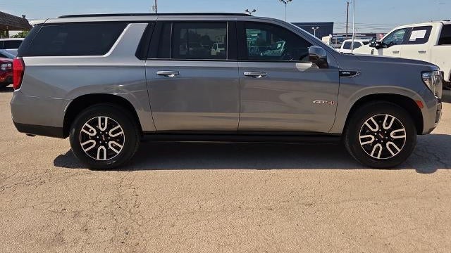 2021 GMC Yukon XL AT4