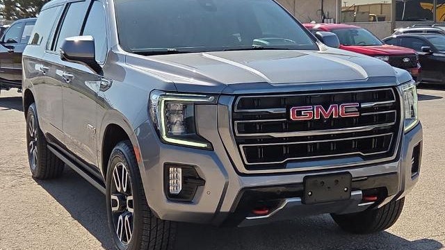 2021 GMC Yukon XL AT4