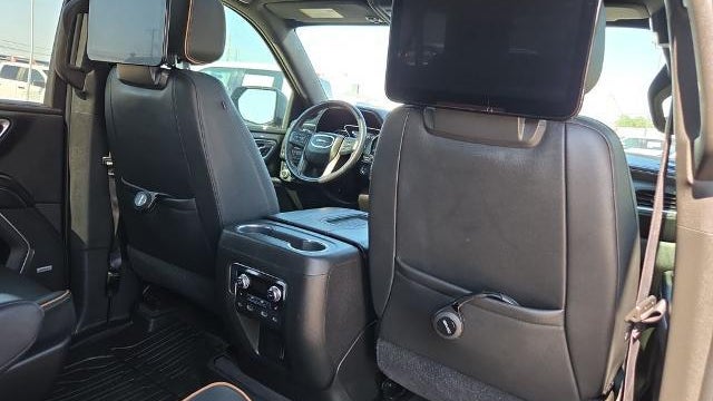 2021 GMC Yukon XL AT4