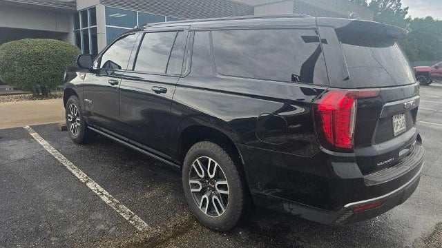 2023 GMC Yukon XL AT4