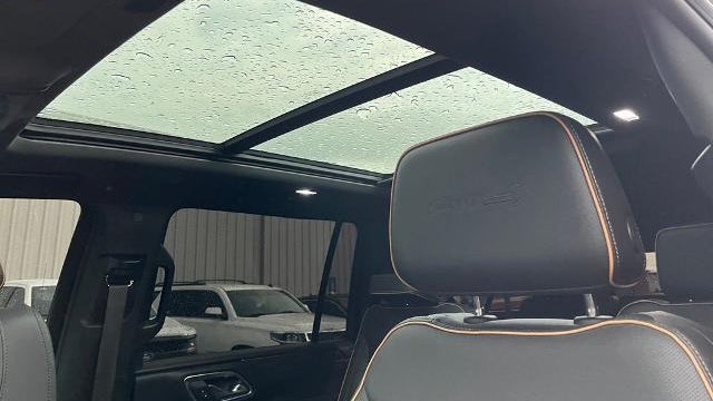 2023 GMC Yukon XL AT4