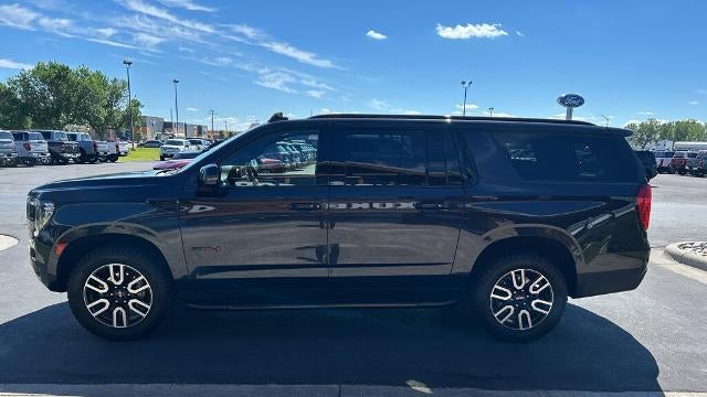 2023 GMC Yukon XL AT4