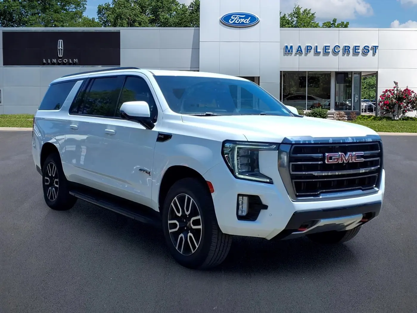 2021 GMC Yukon - $32,500