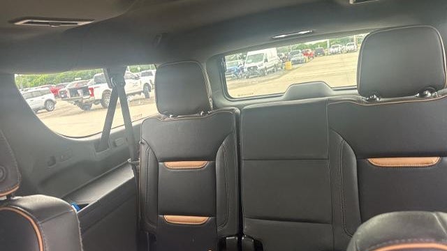 2023 GMC Yukon XL AT4