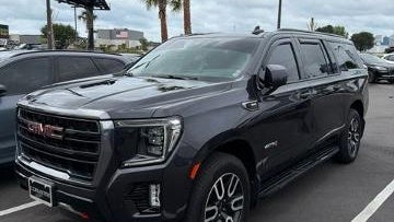 2023 GMC Yukon XL AT4