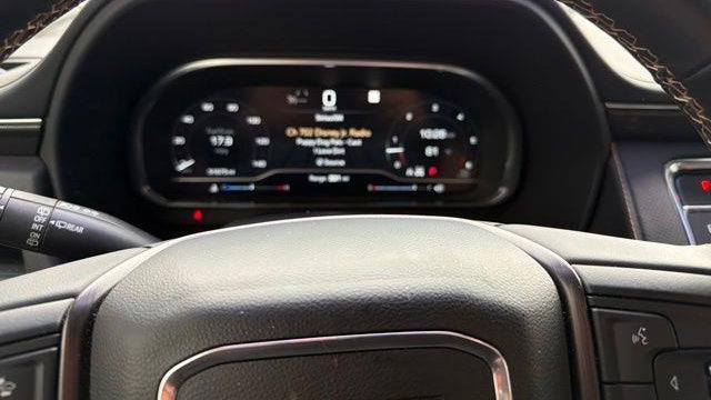 2023 GMC Yukon XL AT4