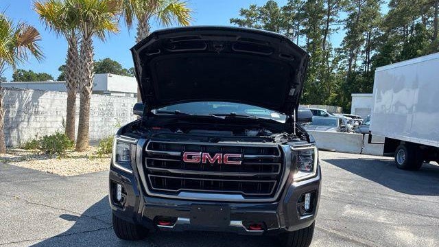 2023 GMC Yukon XL AT4