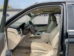 2019 Yukon XL Thumbnail 2