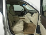 2019 Yukon XL Thumbnail 30