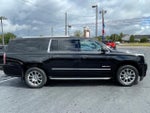 2017 Yukon XL Thumbnail 8