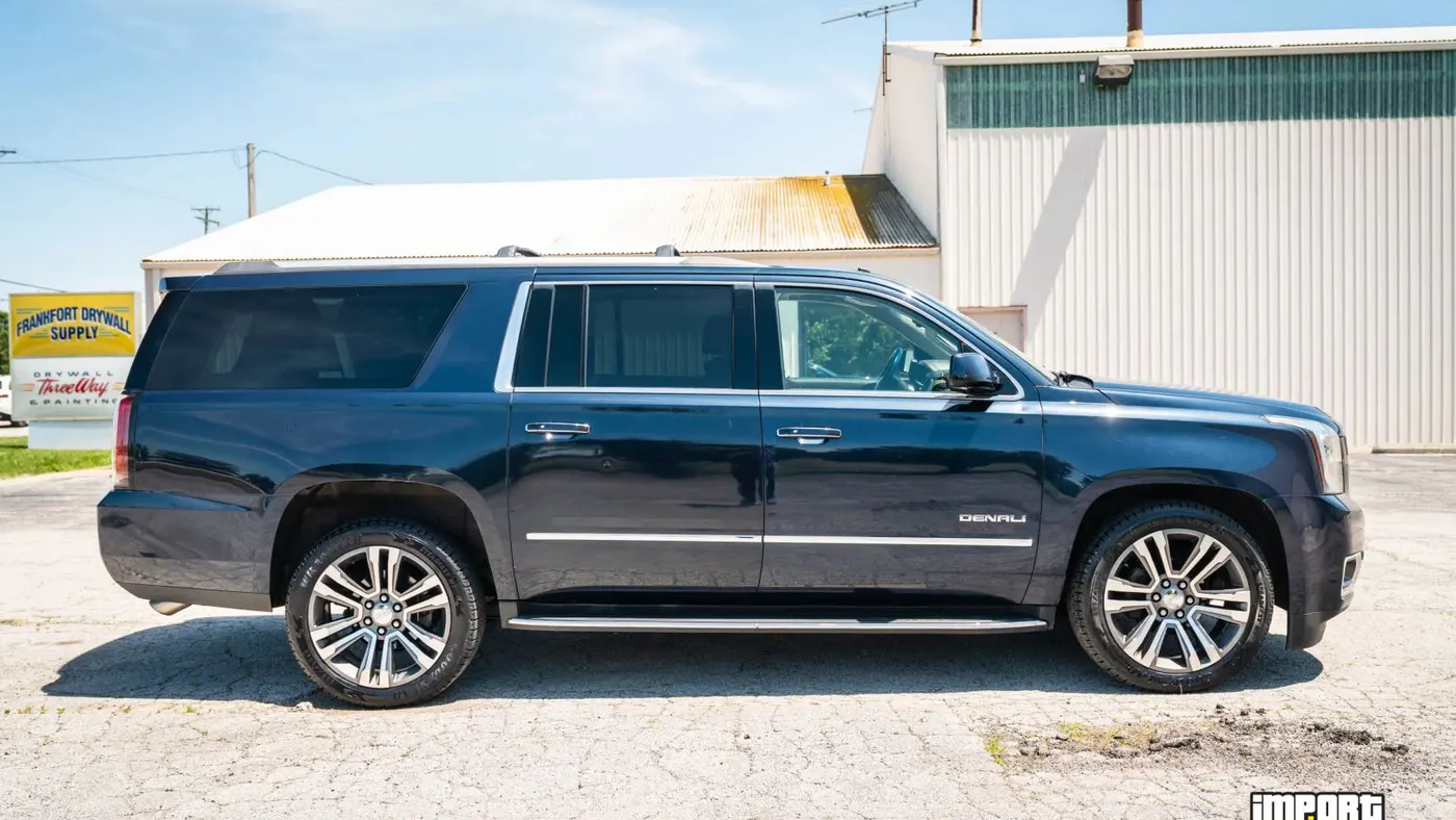 2017 GMC Yukon XL Denali
