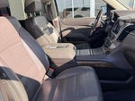 2019 Yukon XL Thumbnail 24
