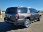 2017 Yukon XL Thumbnail 3