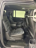 2018 Yukon XL Thumbnail 32