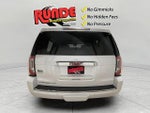 2019 Yukon XL Thumbnail 4