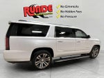 2019 Yukon XL Thumbnail 5