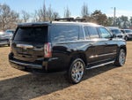 2016 Yukon XL Thumbnail 3