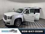 2016 Yukon XL Thumbnail 10