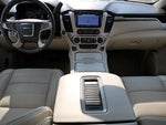2017 Yukon XL Thumbnail 14