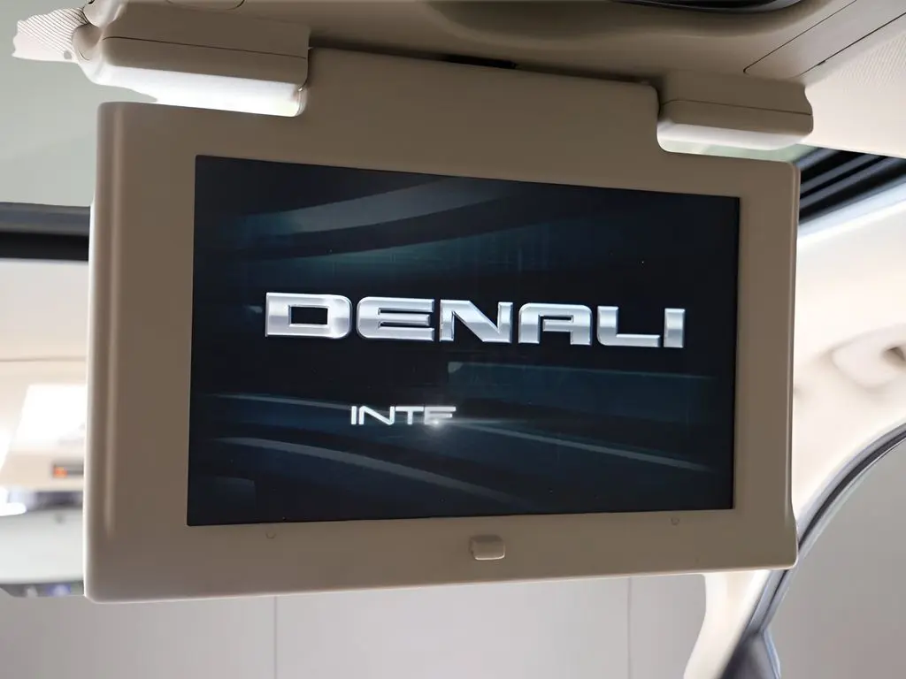 2017 GMC Yukon - $17,348