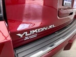 2016 Yukon XL Thumbnail 9